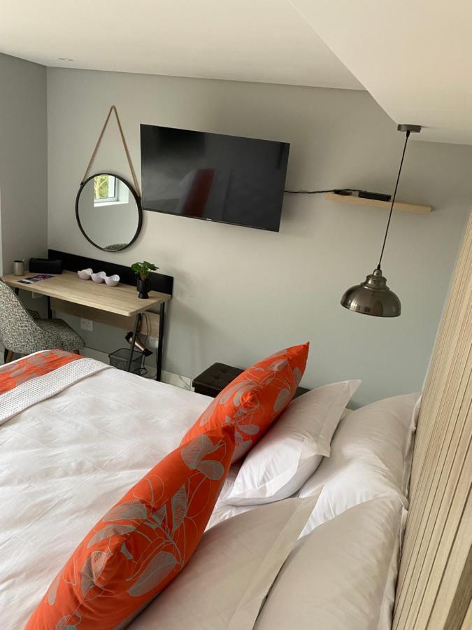 Round The Bend Apartment Wildernis Екстериор снимка